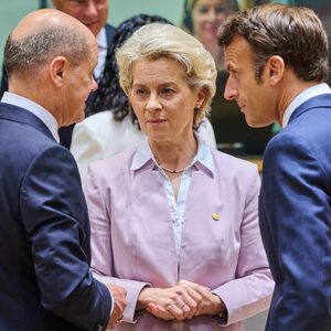 Ursula von der Leyen, Olaf Scholz et Emmanuel Macron, 23.06.2022 © Wikimedia Commons