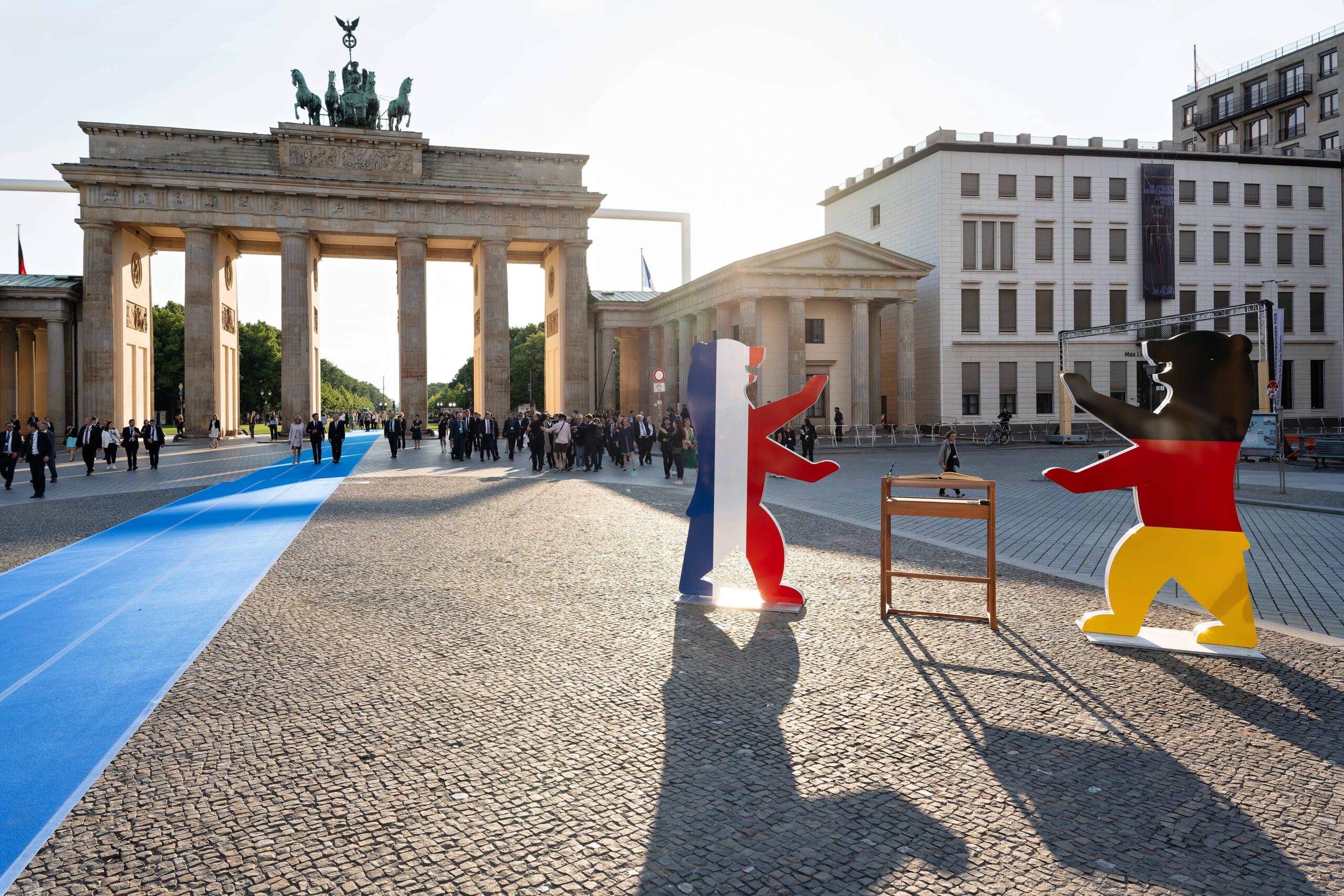 Deutsch-französische Beziehungen: Finden Deutschland und Frankreich wieder zusammen? 