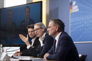 Alice Weidel, Tino Chrupalla et René Aust le 10 juin à Berlin (Copyright: Imago)