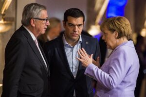 Angela Merkel, Alexis Tsipras und Jean-Claude Juncker, November 2015 (Copyright: Imago)