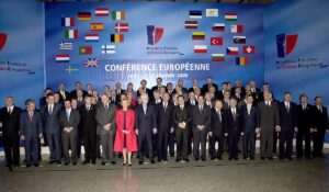 EU-Gipfel in Nizza 2000 (Copyright: Wikimedia Commons)