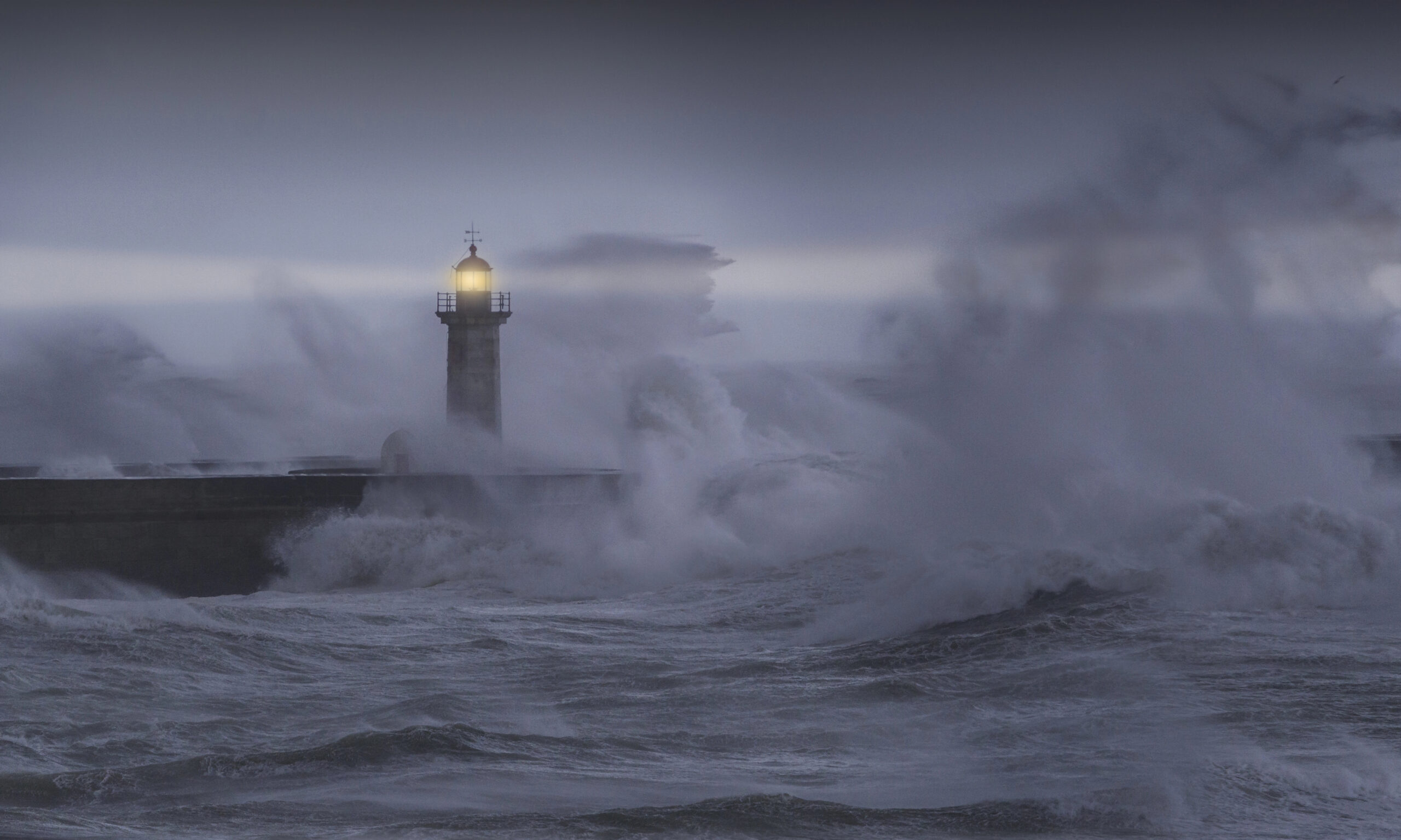 Signe d'espoir Un phare dans la tourmente 