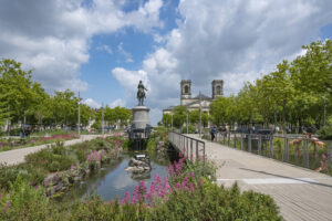 Blick auf die Place Napoléon (Copyright: Hilke Maunder)
