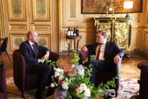 Außenminister Jean-Noël Barrot und sein deutscher Amtskollege Johann Wadephul am 18. Juli 2025 am Quai d’Orsay. (Copyright: Alamy)