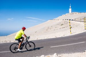 Jean Asselborn auf dem Weg zum Mont Ventoux, Sommer 2024 (Copyright: Laurent Sturm)