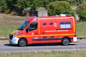 Sapeurs-pompiers aus der Ardèche im Einsatz (Copyright: Wikimedia Commons)