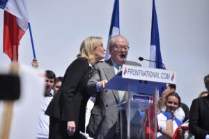 Marine Le Pen trat 2012 erstmals bei einer Präsidentschaftswahl an. Mit 17,90 % der Stimmen (rund 6,4 Millionen) belegte sie den dritten Platz (Copyright: Wikimedia Commons)