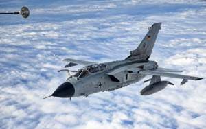 Un Tornado de la Luftwaffe en vol. Les F-35 commandés aux États-Unis doivent remplacer ces appareils vieillissants