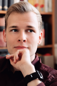 Christian Schweppe, journaliste d’investigation spécialisé dans les questions de sécurité et de défense